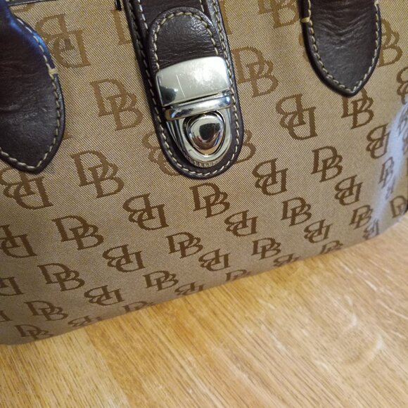 AUTHENTIC DOONEY & BOURKE SIGNATURE MONOGRAM w BUCKLE SATCHEL BAG HANDBAG PURSE - Picture 2 of 10